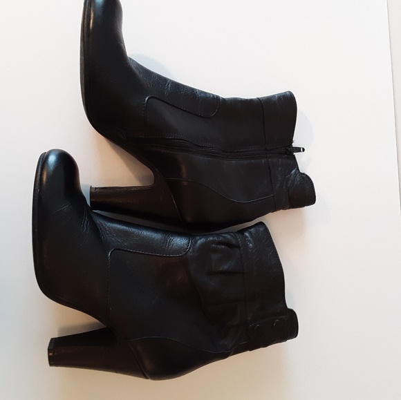 Clark's Artisan black leather ankle boots … - Picture 4 of 8